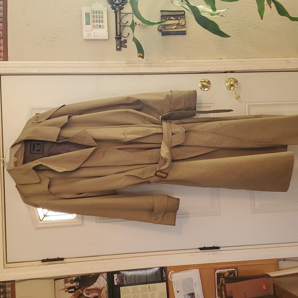 Men’s Vintage Christian Dior trench coat 46 XL